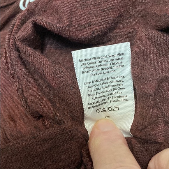 Athletic Works Men's XL T-shirt Long Sleeve Shirt Gray Dri works Maroon Color - Picture 6 of 7